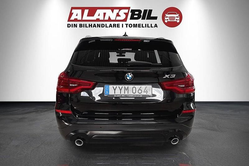 Begagnad BMW X3 Advantage 191 HK (140 kW) 2017 Svart SUV