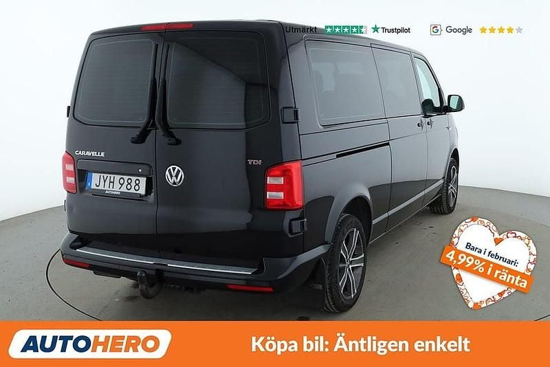 Begagnad VW Caravelle 204 HK (150 kW) 2018 Svart Minibuss