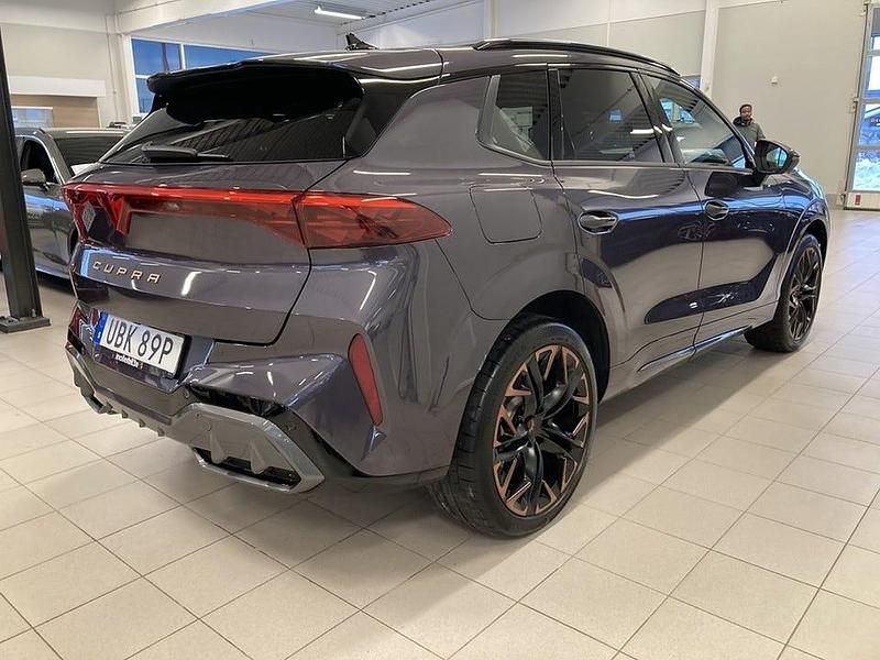 Begagnad Cupra Terramar VZ 272 HK (200 kW) 2025 Dark void metallic SUV