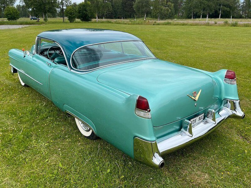 Ljusgrön Begagnad 1954 Cadillac Serie 62 Sportkupé | 325 000 kr - Bild 1/4