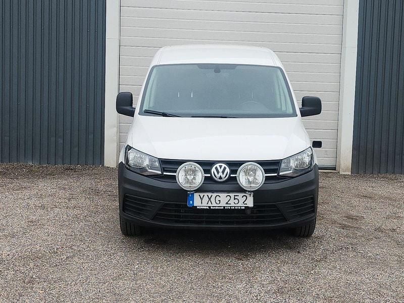 Vit Begagnad 2019 VW Caddy Maxi Minibuss | 149 000 kr (Bra pris) - Bild 1/4