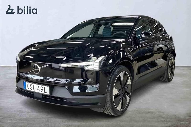Svart Ny 2025 Volvo EX30 Performance SUV | 459 000 kr (Marknadspris) - Bild 1/1