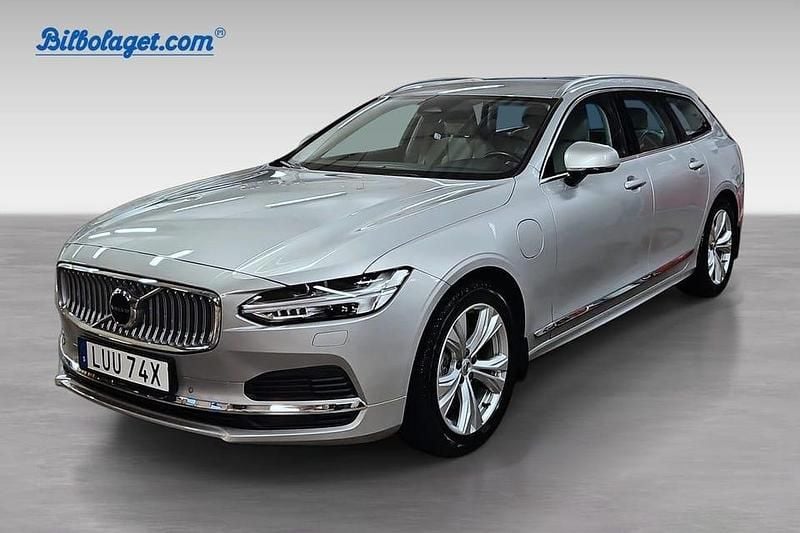 Silver Begagnad 2025 Volvo V90 Core Kombi | 489 000 kr - Bild 1/4