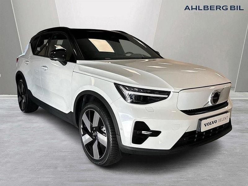 Vit Begagnad 2023 Volvo XC40 Ultimate SUV | 499 500 kr - Bild 1/3