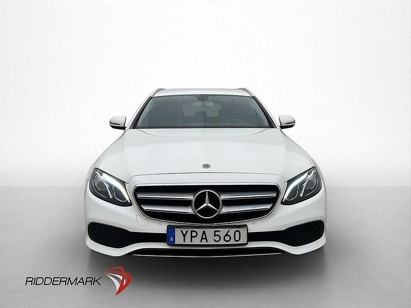 Begagnad Mercedes E220 194 HK (142 kW) 2017 Vit Kombi
