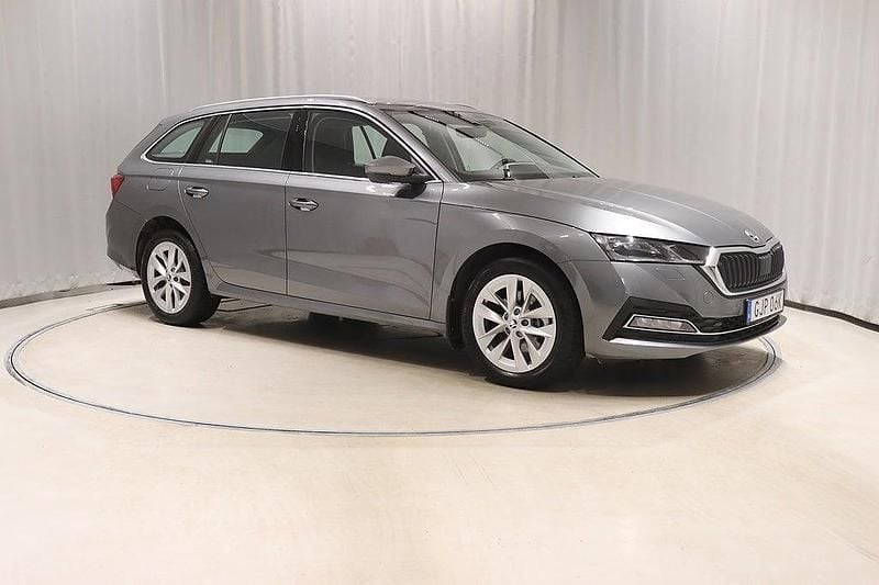 Begagnad Skoda Octavia Style 204 HK (150 kW) 2024 Graphite grey metallic Kombi