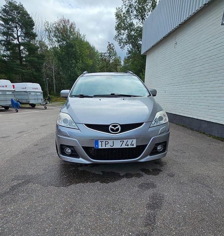 Begagnad Mazda 5 145 HK (106 kW) 2009 Minibuss