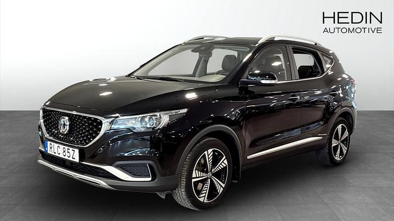 Begagnad MG ZS Luxury 114 kW (156 HK) 2020 Svart SUV