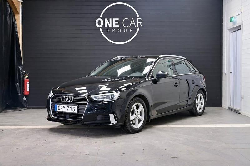 Begagnad Audi A3 Comfort 150 HK (110 kW) 2017 Svart