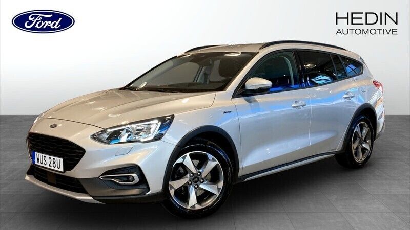 Grå (grey) Begagnad 2022 Ford Focus Active Kombi | 194 900 kr (Marknadspris) - Bild 1/4