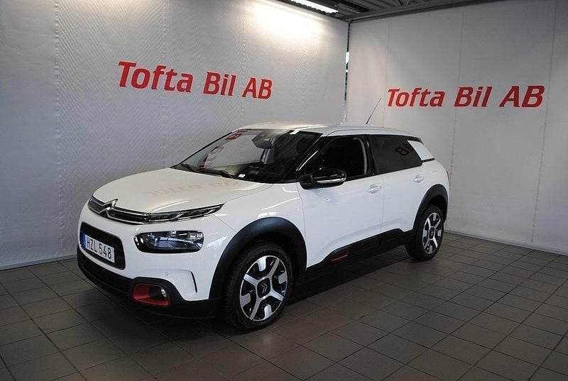 Vit Begagnad 2018 Citroën C4 Cactus Halvkombi | 124 000 kr (Marknadspris) - Bild 1/4
