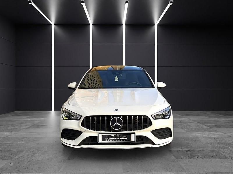 Begagnad Mercedes CLA200 AMG 163 HK (119 kW) 2019 Vit Sportkupé