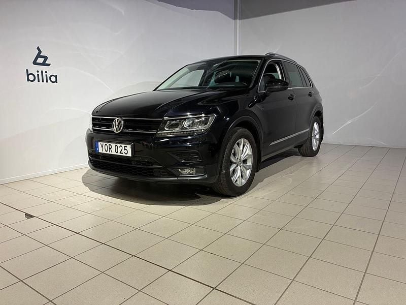Svart Begagnad 2018 VW Tiguan SUV | 224 900 kr (Bra pris) - Bild 1/3