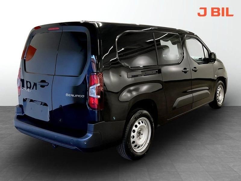 Ny Citroën Berlingo 131 HK (96 kW) 2025 Svart perla nera Minibuss