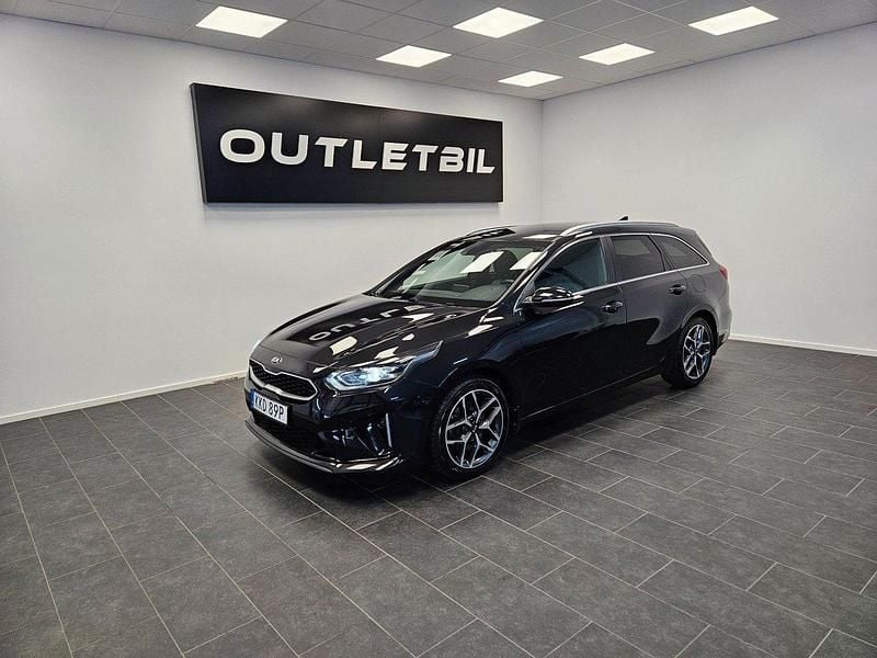 Svart Begagnad 2019 Kia Ceed Sportswagon GT-Line Kombi | 204 900 kr (Marknadspris) - Bild 1/4