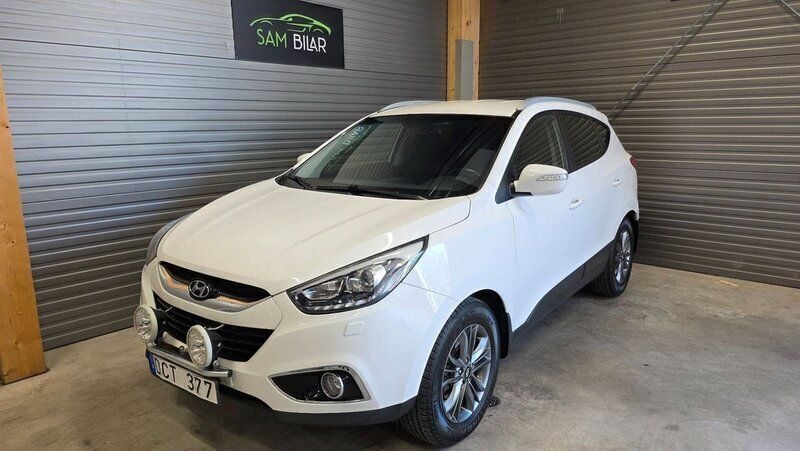 Vit Begagnad 2014 Hyundai ix35 SUV | 99 900 kr (Bra pris) - Bild 1/4