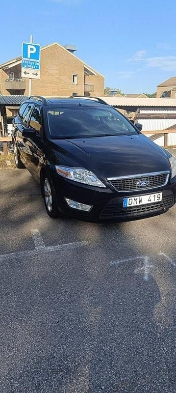 Svart Begagnad 2010 Ford Mondeo Trend Kombi | 40 000 kr (Bra pris) - Bild 1/4