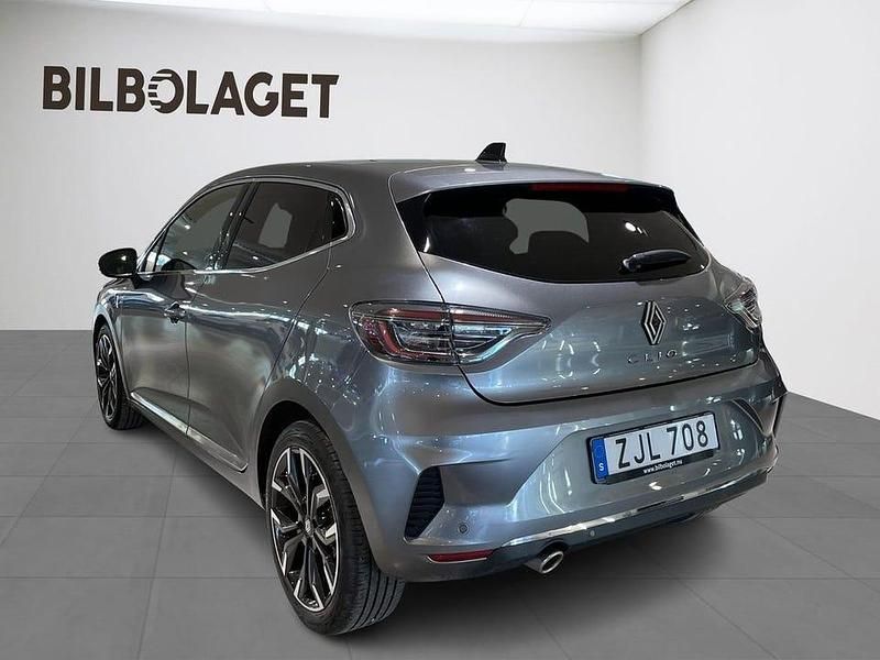 Begagnad Renault Clio V Techno 92 HK (67 kW) 2023 Grå Halvkombi