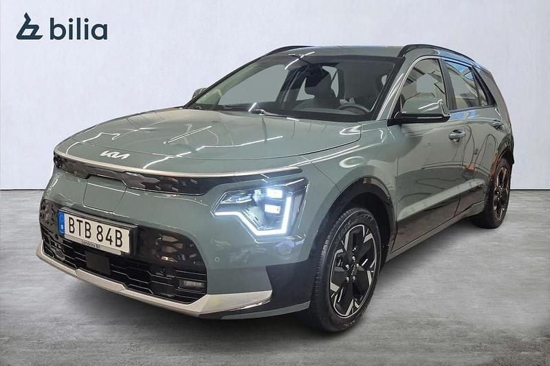 Grön Begagnad 2022 Kia e-Niro SUV | 349 900 kr - Bild 1/4