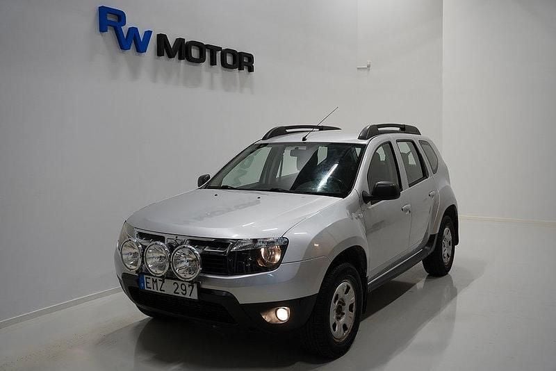 Silver Begagnad 2012 Dacia Duster SUV | 108 800 kr (Marknadspris) - Bild 1/4