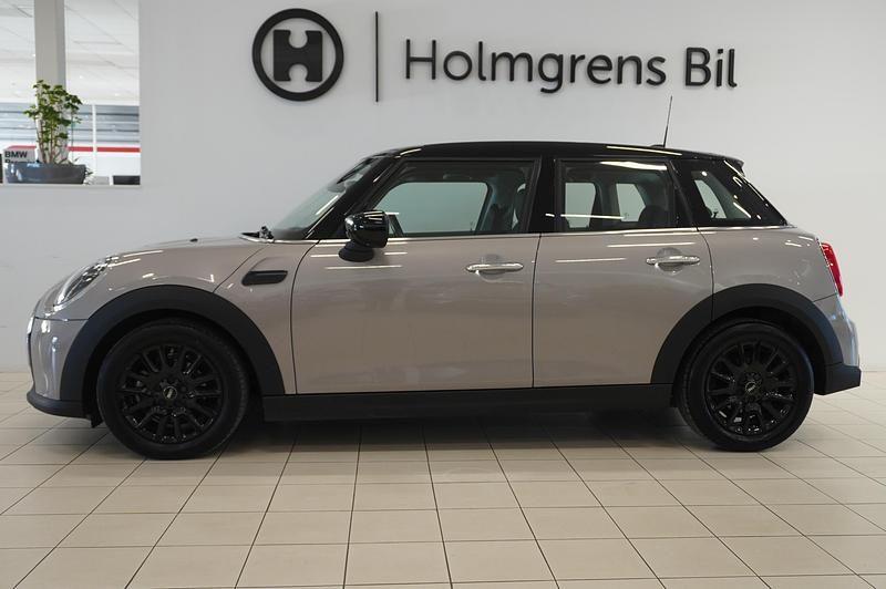 Begagnad Mini Cooper Comfort 136 HK (100 kW) 2021 Grå Halvkombi