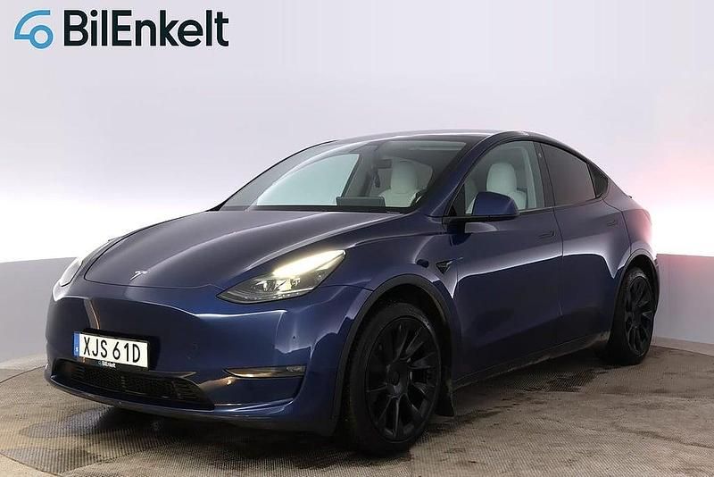 Begagnad Tesla Model Y Long Range AWD 378 kW (514 HK) 2021 Blå SUV