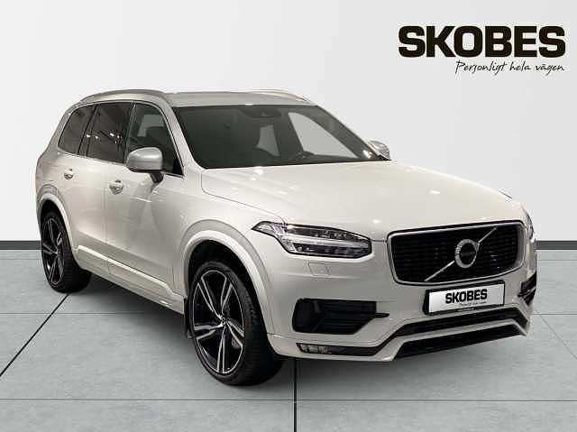 Begagnad Volvo XC90 R-Design 238 HK (175 kW) 2019 Vit SUV