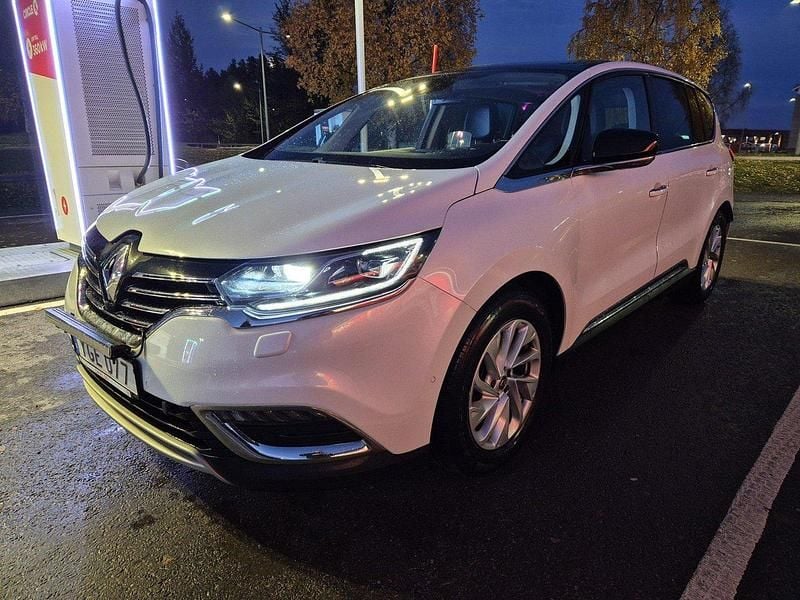 Vit Begagnad 2017 Renault Espace Minibuss | 185 000 kr (Marknadspris) - Bild 1/4