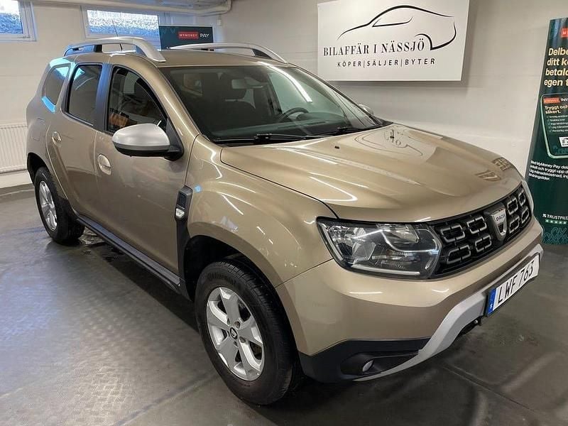 Ljusbrun Begagnad 2018 Dacia Duster SUV | 89 900 kr (Lite dyr) - Bild 1/4