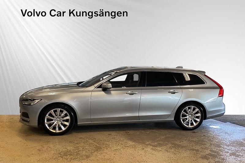 Begagnad Volvo V90 Business Edition 151 HK (111 kW) 2017 Silver Kombi