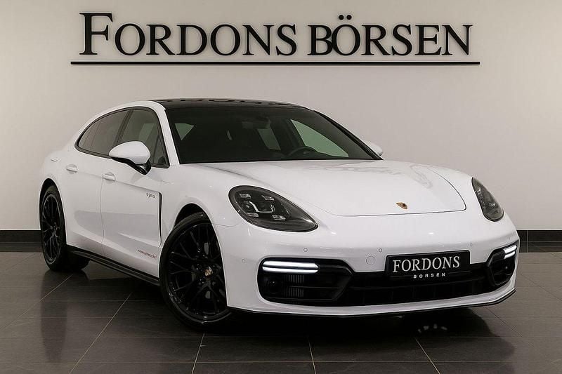 Begagnad 2021 Porsche Panamera Turbo S Sport Sedan | 1 199 000 kr - Bild 1/3