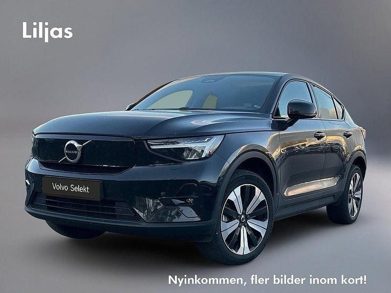 Svart Begagnad 2022 Volvo EC40 Plus SUV | 344 000 kr (Bra pris) - Bild 1/3