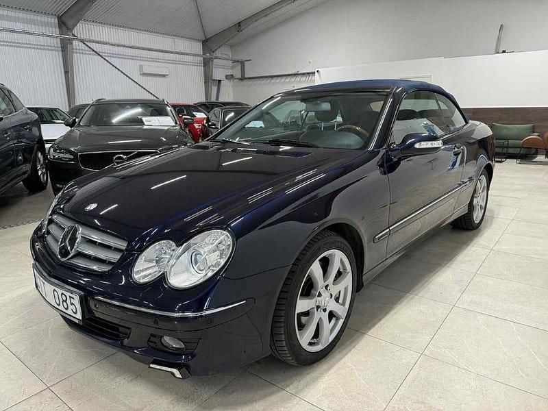 Begagnad Mercedes CLK350 Elegance 272 HK (200 kW) 2006 Mörkblå Cab