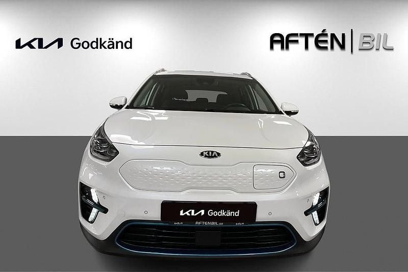 Begagnad Kia e-Niro Advance 150 kW (204 HK) 2018 Vit SUV