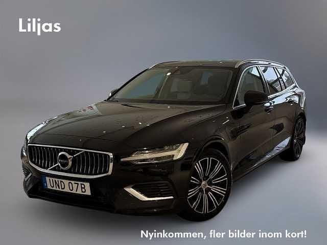 Svart Begagnad 2020 Volvo V60 Inscription Kombi | 259 000 kr (Marknadspris) - Bild 1/3