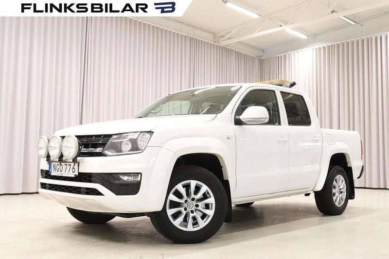Vit Begagnad 2018 VW Amarok Pickup | 349 900 kr (Marknadspris) - Bild 1/4