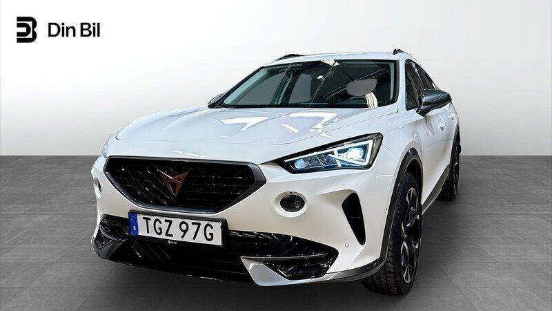 Vit (candy white) Begagnad 2022 Cupra Formentor SUV | 254 900 kr (Marknadspris) - Bild 1/4