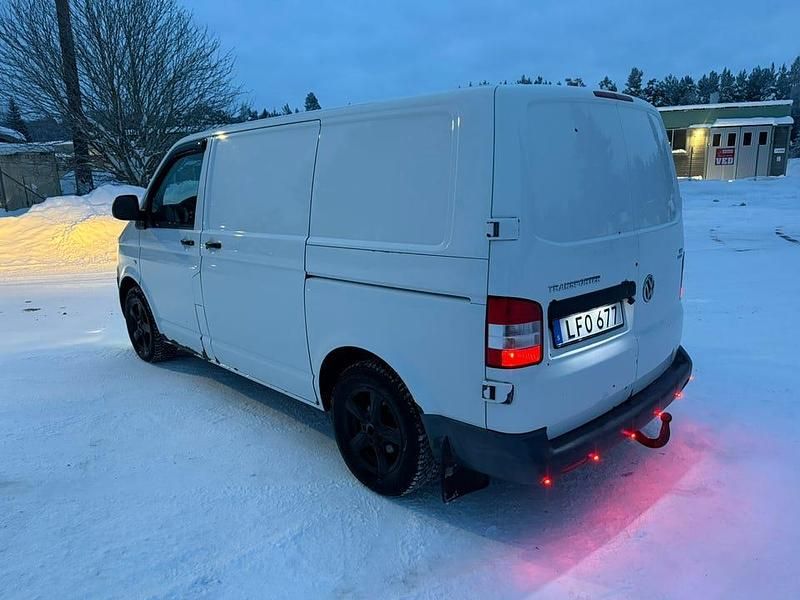 Begagnad VW T5 140 HK (102 kW) 2011 Van