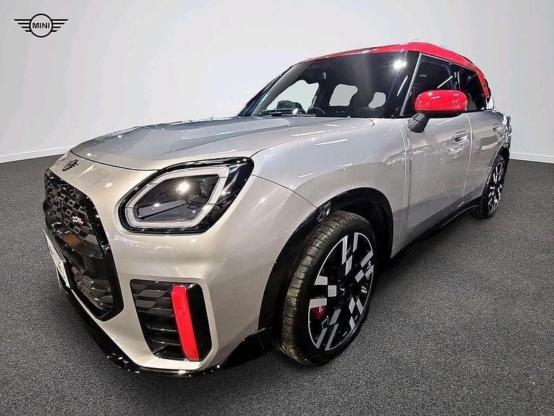 Begagnad Mini John Cooper Works Countryman 303 HK (222 kW) 2024 Grå SUV