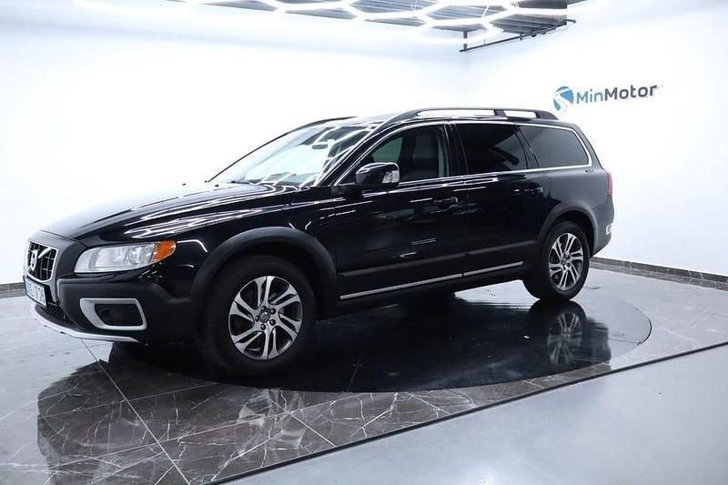 Begagnad Volvo XC70 Summum 163 HK (119 kW) 2013 Svart SUV