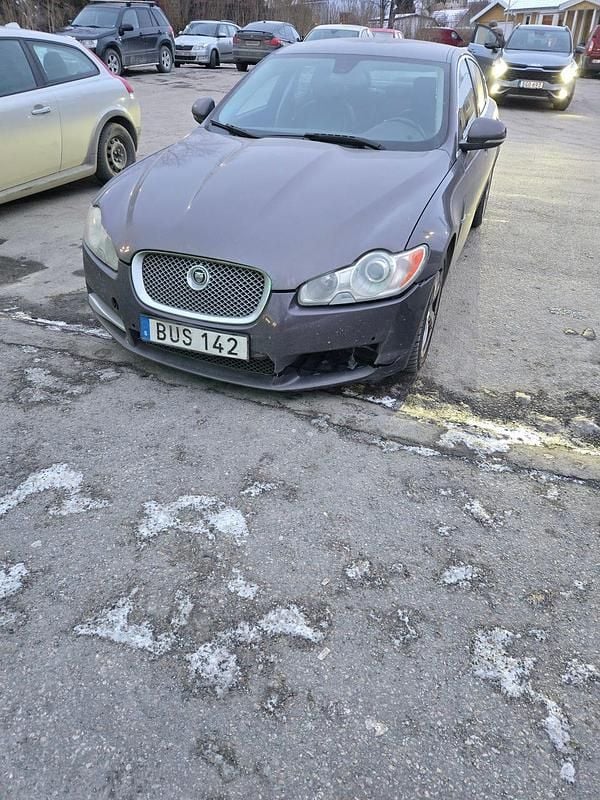 Begagnad Jaguar XF 241 HK (177 kW) 2010 Sedan