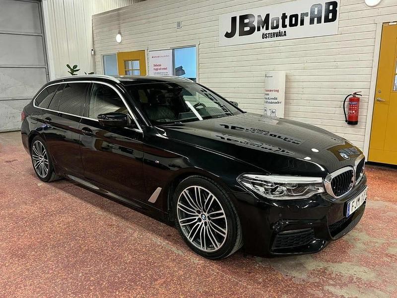 Begagnad BMW 540 M Sport 340 HK (250 kW) 2018 Svart Kombi