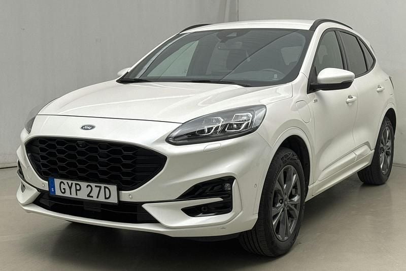 Vit Begagnad 2022 Ford Kuga ST-Line SUV | 219 000 kr (Superpris) - Bild 1/4