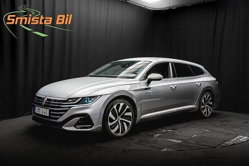 Silver Begagnad 2021 VW Arteon R-line Kombi | 278 900 kr (Marknadspris) - Bild 1/3