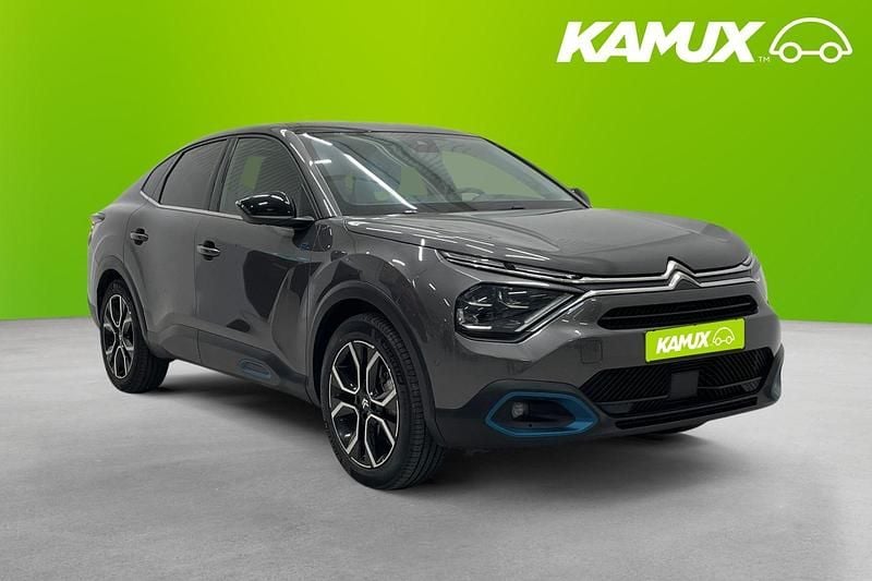 Begagnad Citroën e-C4 Exclusive 100 kW (136 HK) 2022 Silver/grå Sedan