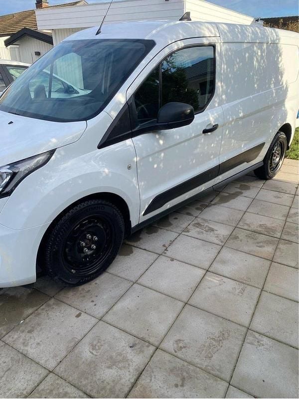 Vit Begagnad 2023 Ford Transit Van | 275 000 kr (Marknadspris) - Bild 1/4