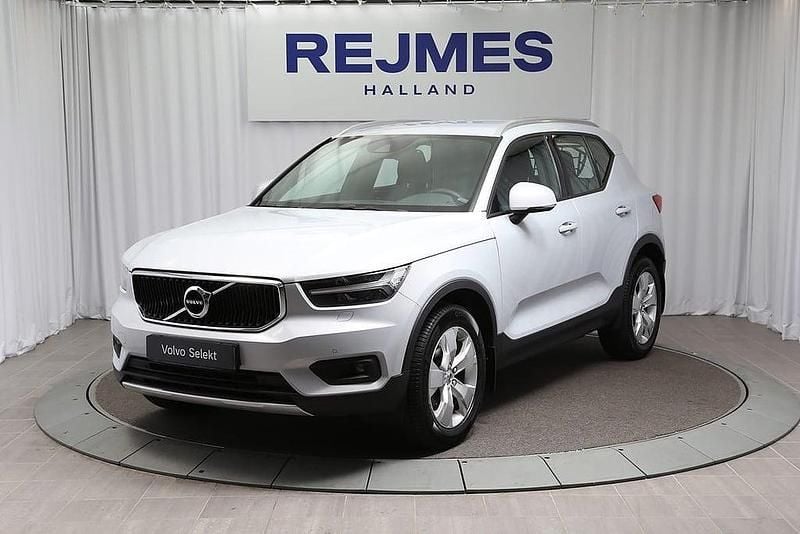 Begagnad Volvo XC40 Pro 200 HK (147 kW) 2021 Silver SUV