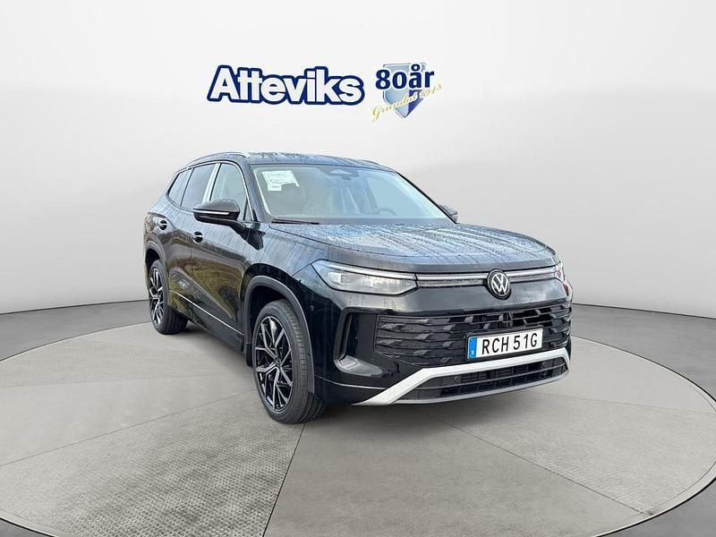 Svart Ny 2026 VW Tayron SUV | 496 200 kr (Bra pris) - Bild 1/4