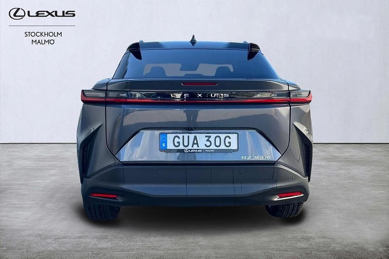 Begagnad Lexus RZ 300e Executive Line 152 kW (207 HK) 2024 Grå SUV
