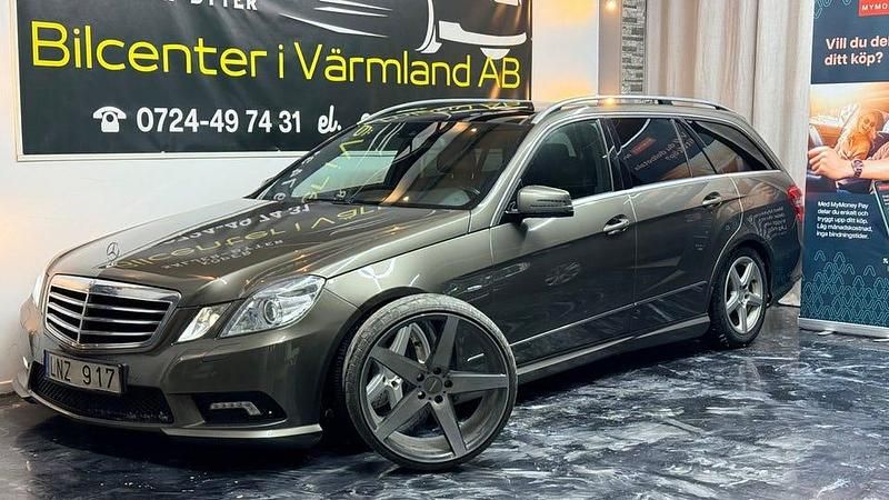 Mörkgrå Begagnad 2011 Mercedes E220 Avantgarde Kombi | 119 900 kr - Bild 1/4